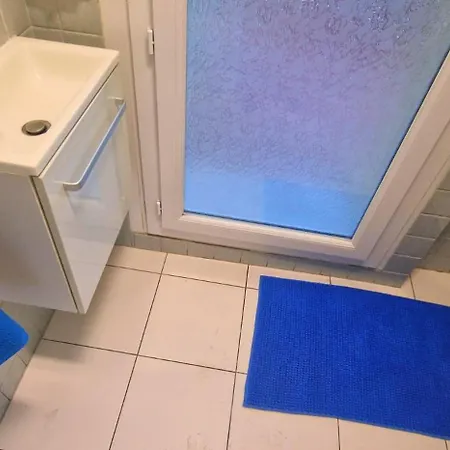 Spacieux Dernier Etage Avec Jacuzzi Et Vue Imprenable * 니스