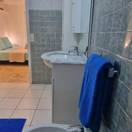 Spacieux Dernier Etage Avec Jacuzzi Et Vue Imprenable 아파트