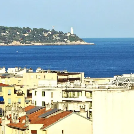 Spacieux Dernier Etage Avec Jacuzzi Et Vue Imprenable * Nice
